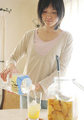 花梨漬けで美味しいジュース