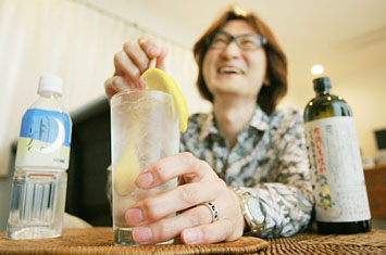 お酒のおともに月のしずく